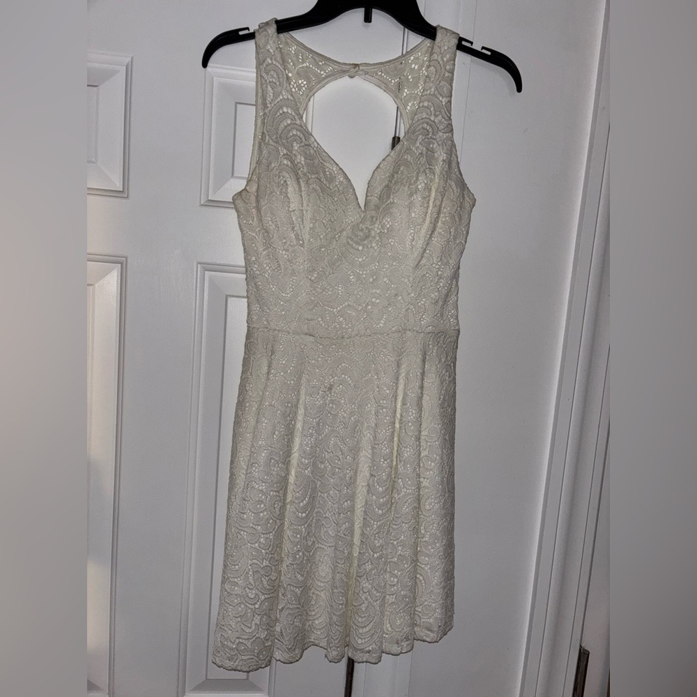 B. Smart White Lace Dress